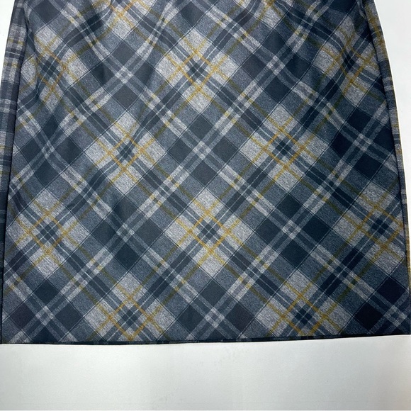 Cabi Women’s Plaid Kennedy Tartan Scuba Stretch Pencil Skirt Size 10 NWOT - Picture 2 of 8